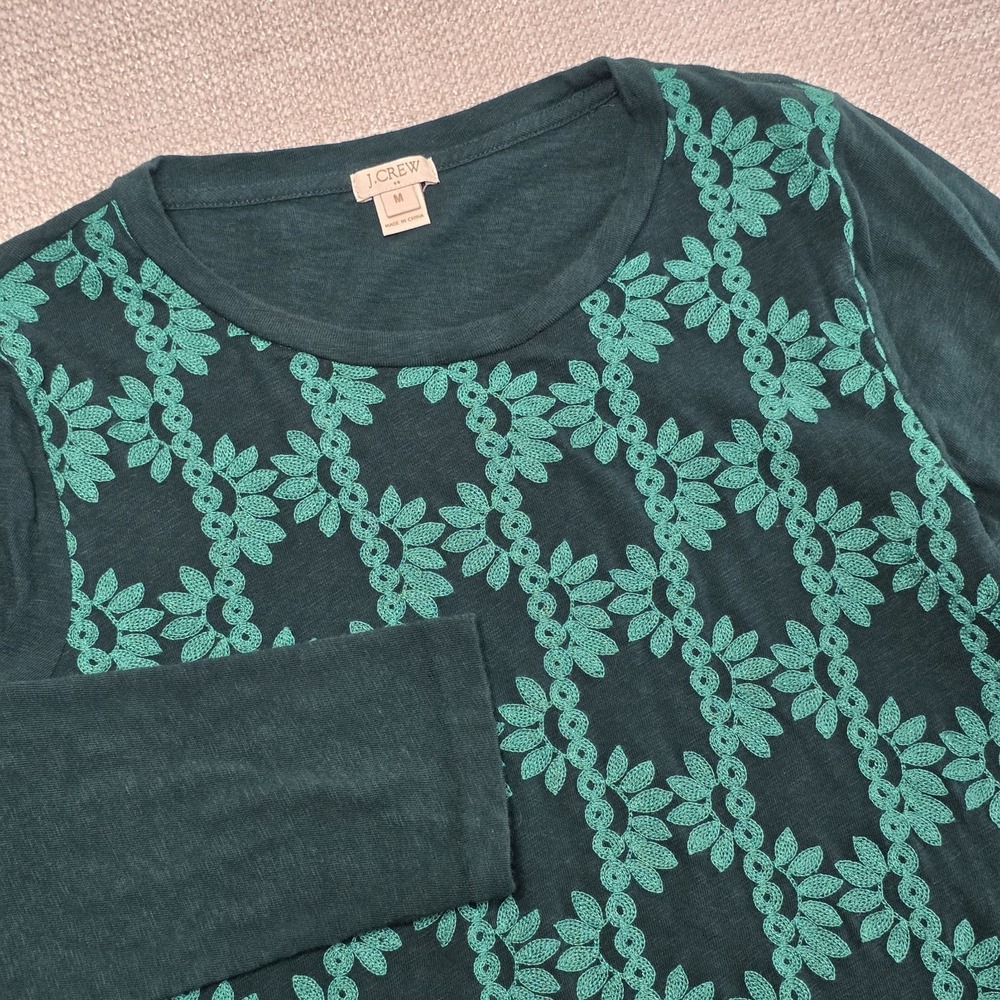 J. Crew Factory Women's Embroidered Knit Top Medium‎ dark green 3/4 sleeves